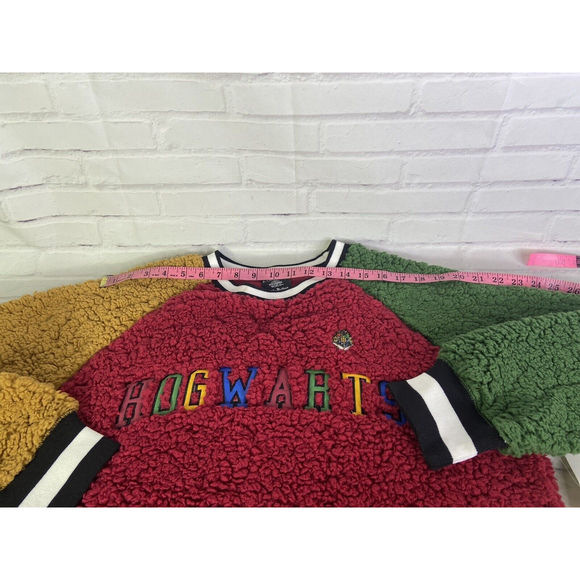 Harry Potter Color Block Hogwarts Collegiate Sherpa Pullover Sweater Womens M - Picture 5 of 9